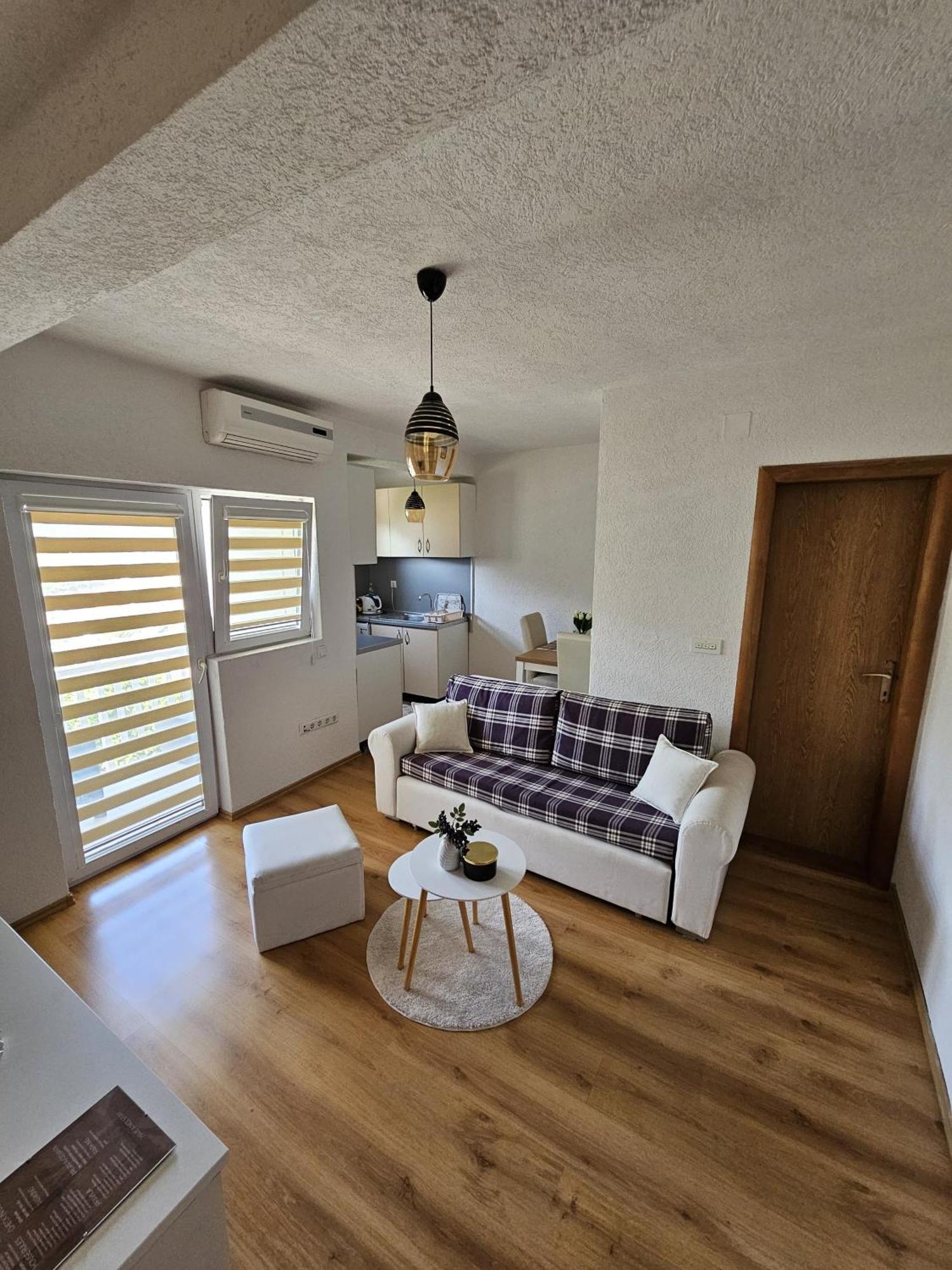 Apartments Horizont モスタル エクステリア 写真